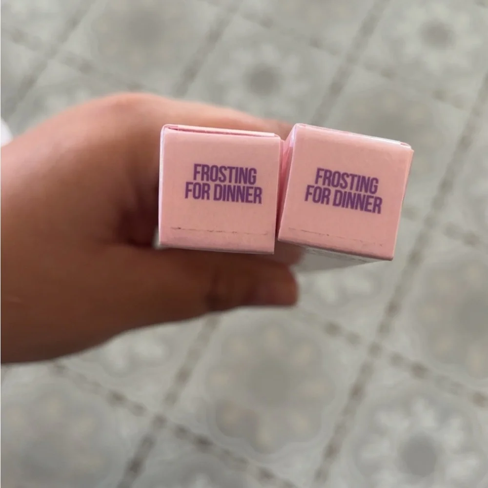 Jeffree star Purple Lip Gloss 2